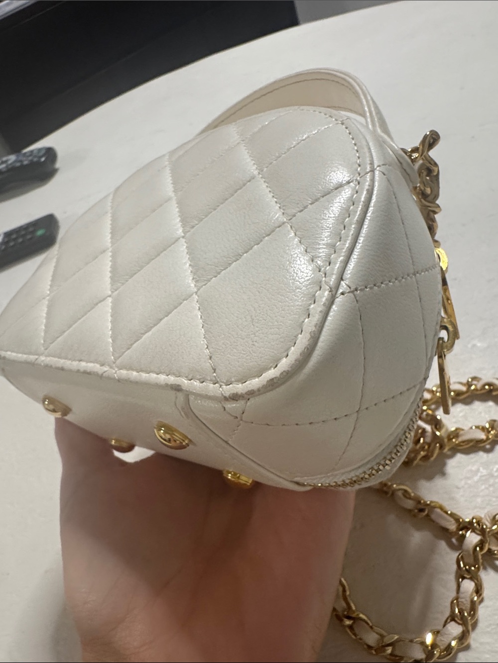 CHANEL White Quilted Mini Crossbody with Gold Chain - Picture 8 of 11